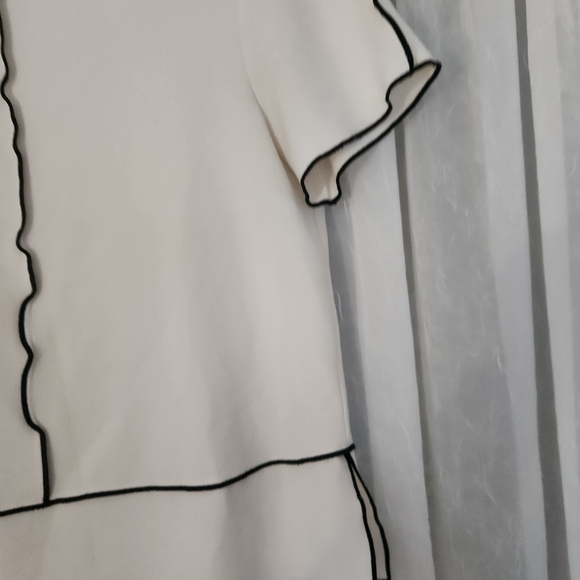 Zara White Blouse with Black Piping-Size M - Picture 5 of 7